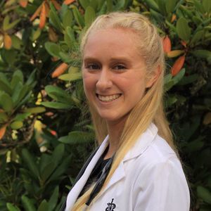 Meet your Posher, Brooke